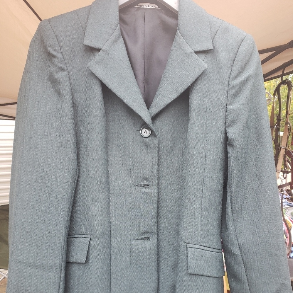 Beaufort hunter green show coat